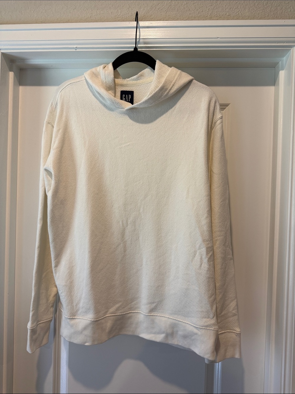 GAP Men's Cream Crewneck Hoodie Sweater  Size Medium